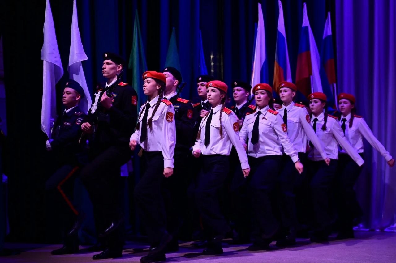 В Сыктывкаре прошел шестой фестиваль «Сыны Отечества» В Сыктывкаре прошел шестой фестиваль «Сыны Отечества»