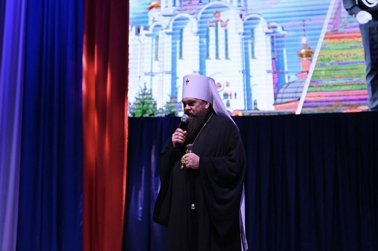 В Сыктывкаре прошел шестой фестиваль «Сыны Отечества» В Сыктывкаре прошел шестой фестиваль «Сыны Отечества»