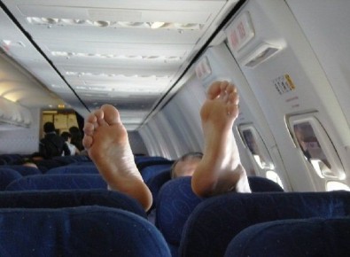 Как вести себя в самолете: полезные советы для путешественников