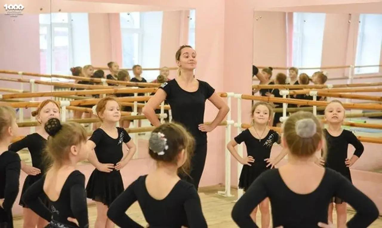 Максим Мартышин: Сегодня в нашей рубрике «1000 счастливых сыктывкарских семей» - дружная семья Канышевых Максим Мартышин: Сегодня в нашей рубрике «1000 счастливых сыктывкарских семей» - дружная семья Канышевых