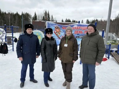 ��� ����� ���, ��� ������� � ���� �� ����, ������� �� ������ � �� ������, � �� ������� ���������� � �������� �����������