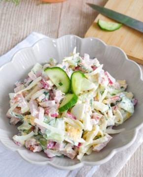 Весенний салат: традиции празднования 8 марта с простотой и вкусом