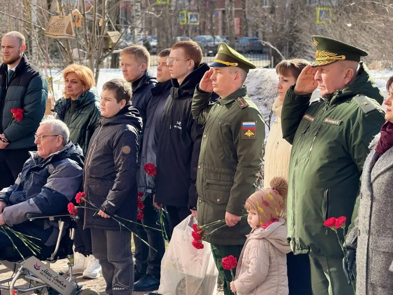 Максим Мартышин: На фасаде Русской гимназии появилась мемориальная доска, посвященная Александру Каневу, участнику специальной военной операции Максим Мартышин: На фасаде Русской гимназии появилась мемориальная доска, посвященная Александру Каневу, участнику специальной военной операции