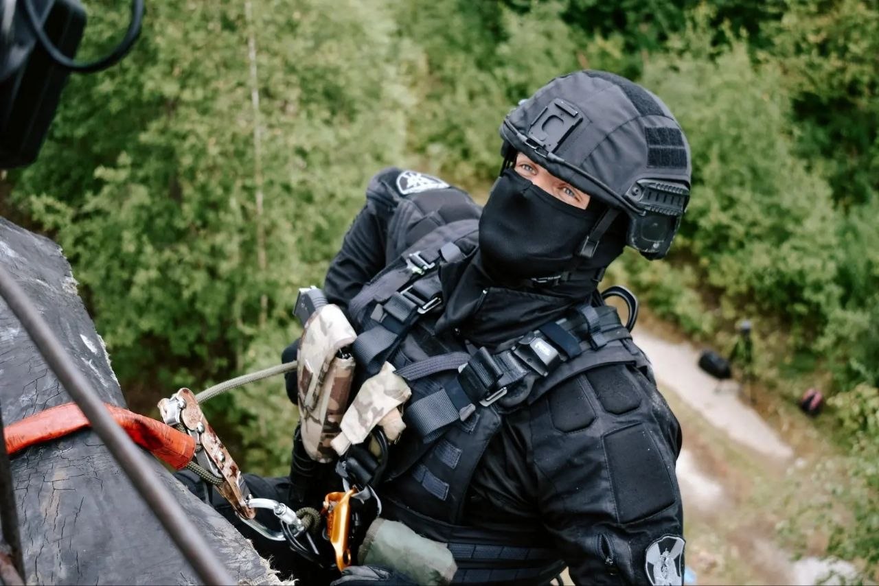 Ростислав Гольдштейн: Поздравляю личный состав и ветеранов Управления Росгвардии по Республике Коми с профессиональным праздником! Ростислав Гольдштейн: Поздравляю личный состав и ветеранов Управления Росгвардии по Республике Коми с профессиональным праздником!