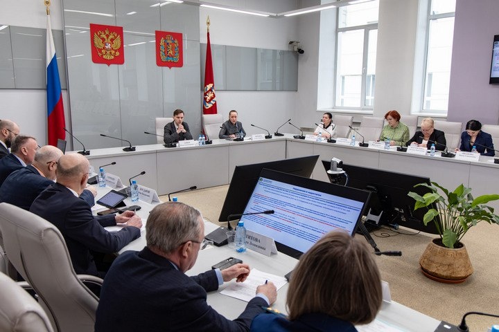 В краевом парламенте обсудят новые меры поддержки на рынке труда