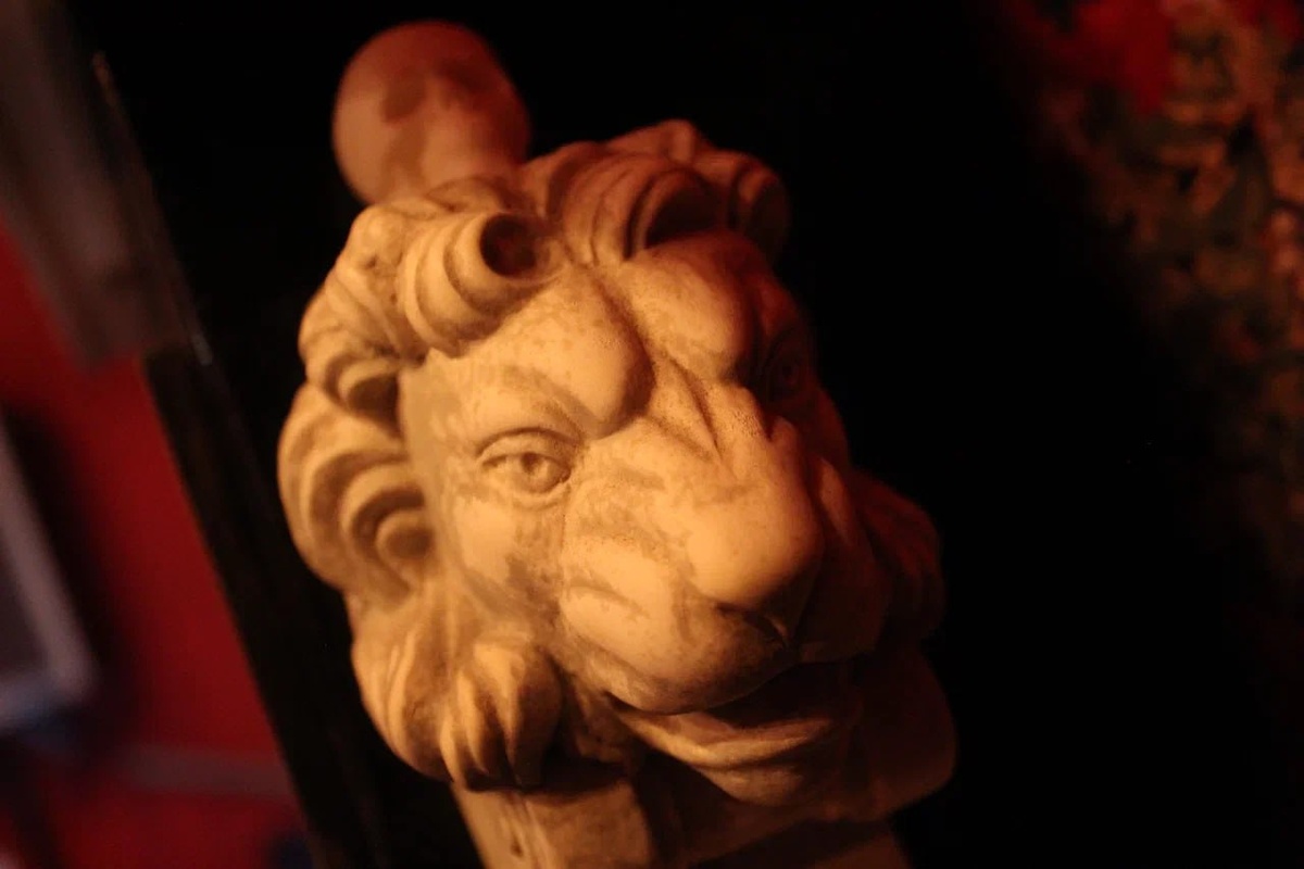 Российским артистам могут запретить зарубежные псевдонимы без регистрации