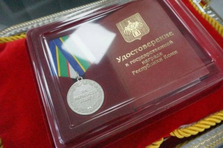 Максим Мартышин: Вручил государственную награду нашему земляку, участнику специальной военной операции