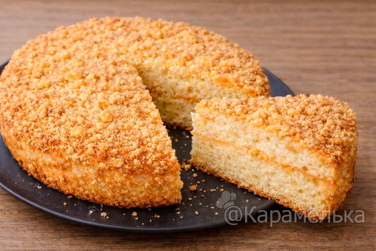 Сметанный пирог, который исчезает со стола за мгновение