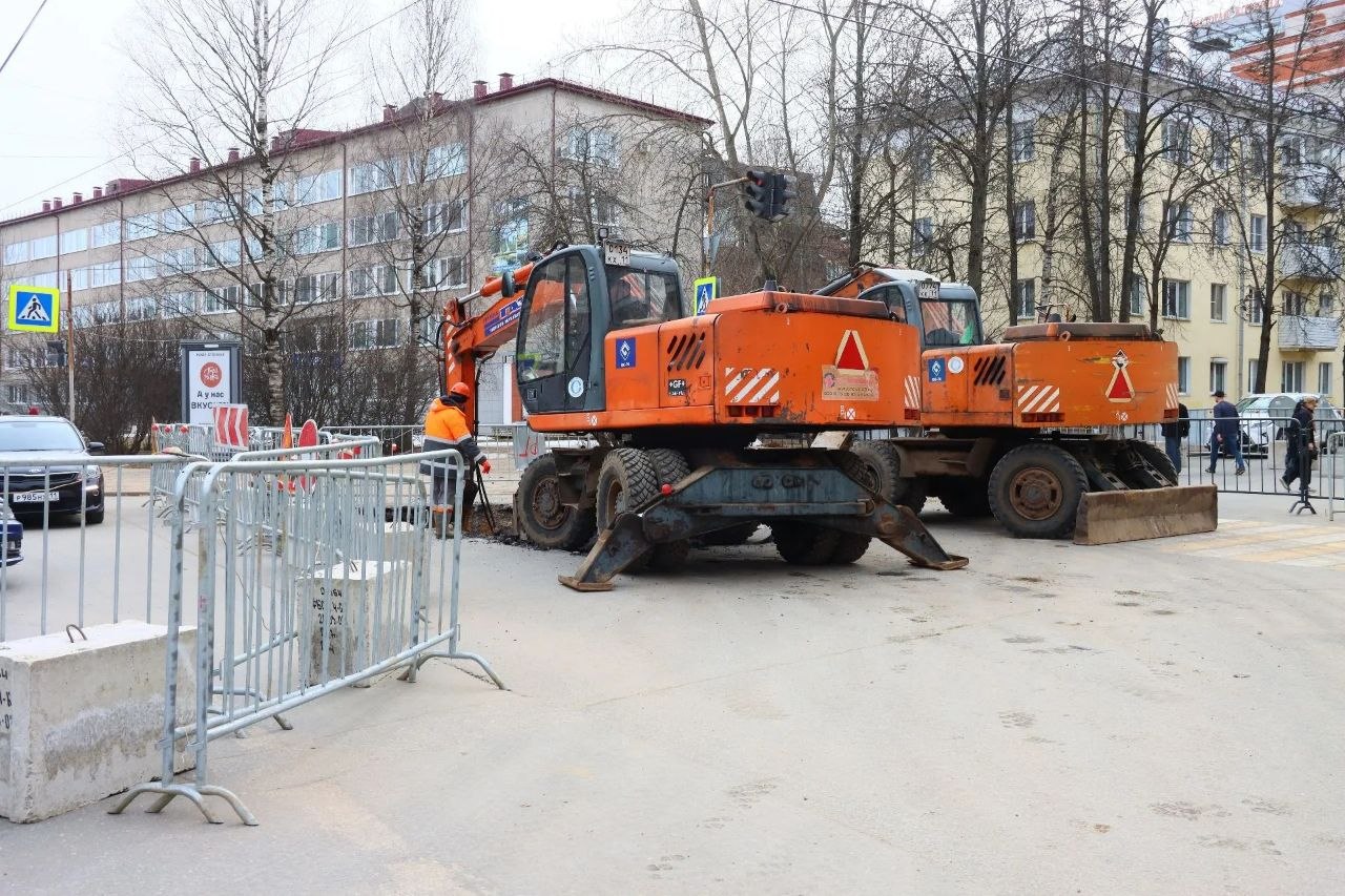 Максим Мартышин: На перекрестке Интернациональной и Бабушкина начаты работы по ремонту водопровода, которому уже 70 лет Максим Мартышин: На перекрестке Интернациональной и Бабушкина начаты работы по ремонту водопровода, которому уже 70 лет