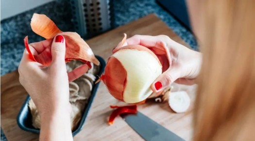 Луковая шелуха: секреты применения, о которых вы не знали