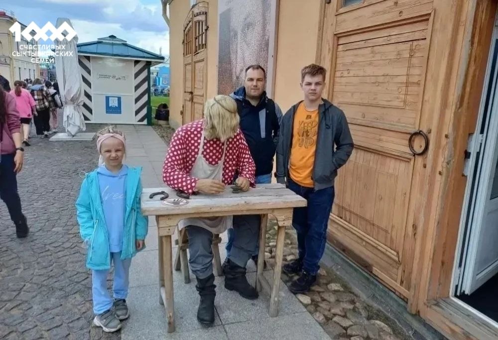 Максим Мартышин: Продолжим нашу семейную рубрику! Максим Мартышин: Продолжим нашу семейную рубрику!