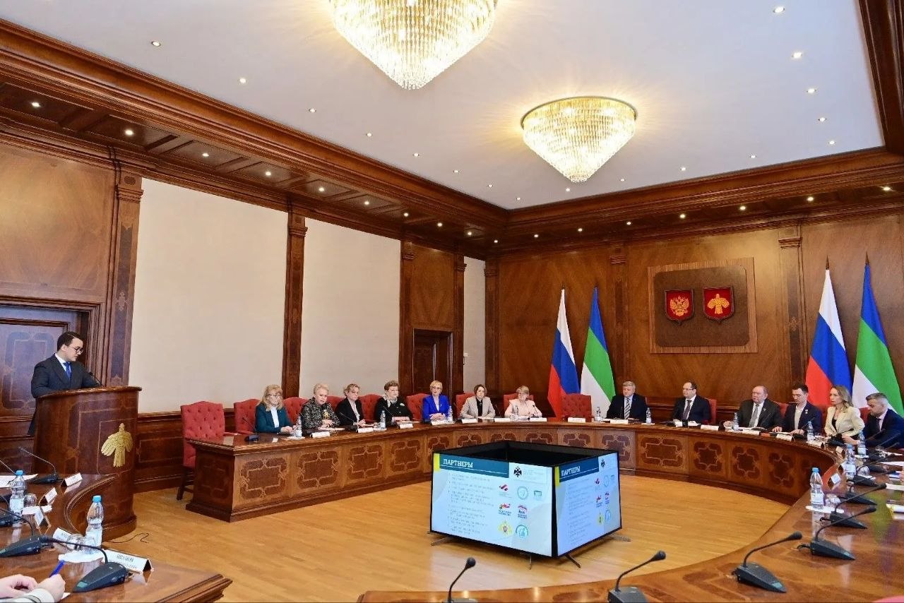 Ростислав Гольдштейн: Возглавил попечительский совет Регионального отделения Российского военно-исторического общества в Республике Коми Ростислав Гольдштейн: Возглавил попечительский совет Регионального отделения Российского военно-исторического общества в Республике Коми