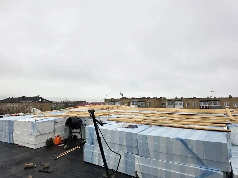 Ростислав Гольдштейн: В Печоре приступили к долгожданному ремонту Дворца спорта имени Ивана Егоровича Кулакова Ростислав Гольдштейн: В Печоре приступили к долгожданному ремонту Дворца спорта имени Ивана Егоровича Кулакова