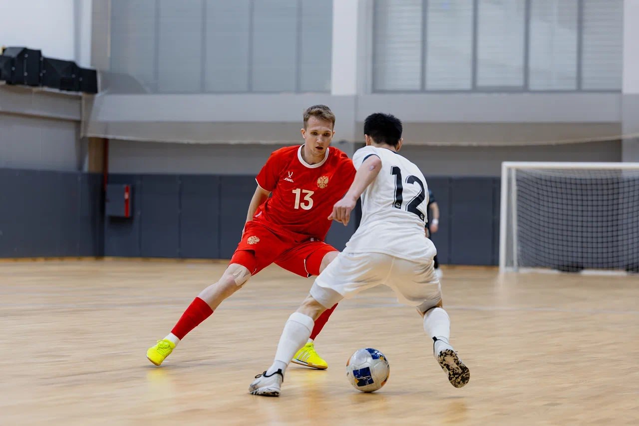 По возвращению в Сыктывкар Роман Иванин прокомментировал дебют в сборной России по футзалу: По возвращению в Сыктывкар Роман Иванин прокомментировал дебют в сборной России по футзалу: