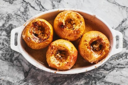 Запеченные яблоки с пряной начиночкой