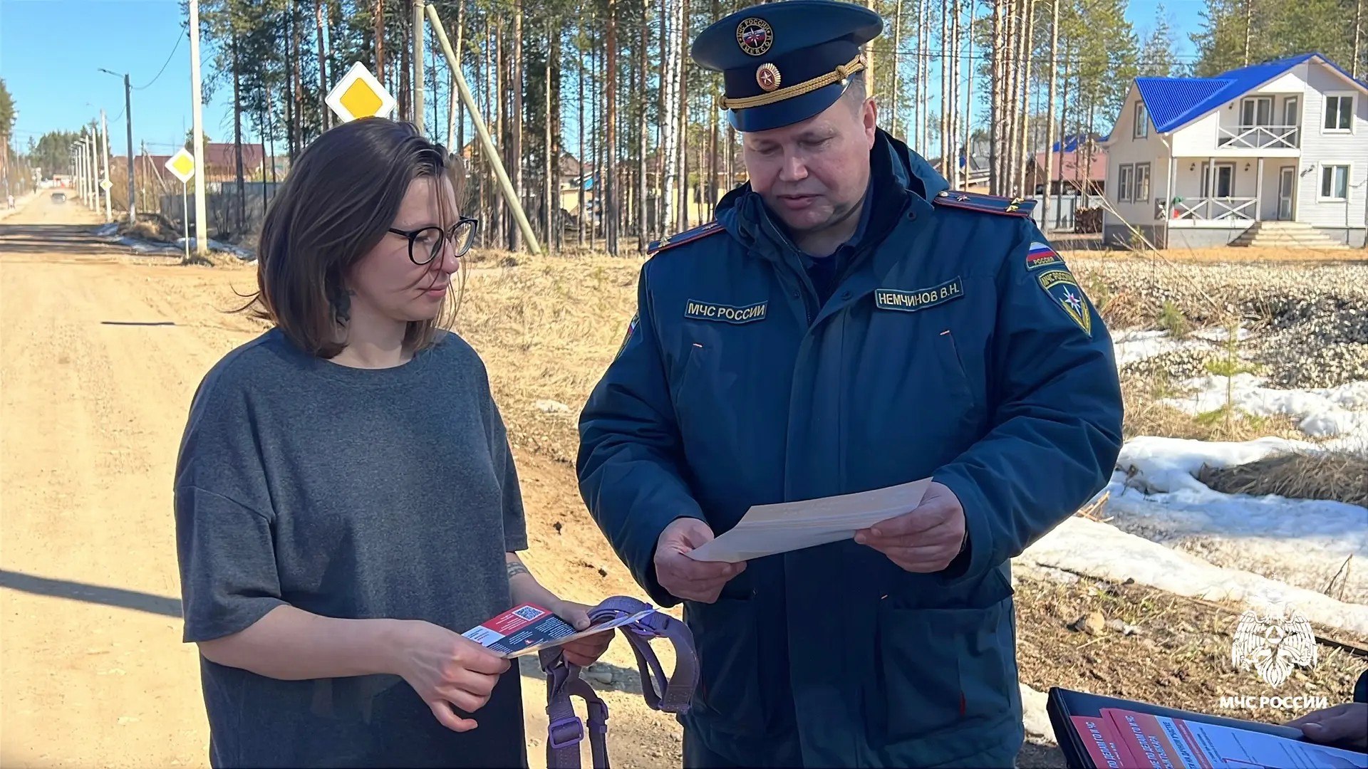 Усиленная профилактика. В Сыктывкар пришла теплая погода, и граждане устремляются на свои дачные владения и приусадебные участки Усиленная профилактика. В Сыктывкар пришла теплая погода, и граждане устремляются на свои дачные владения и приусадебные участки