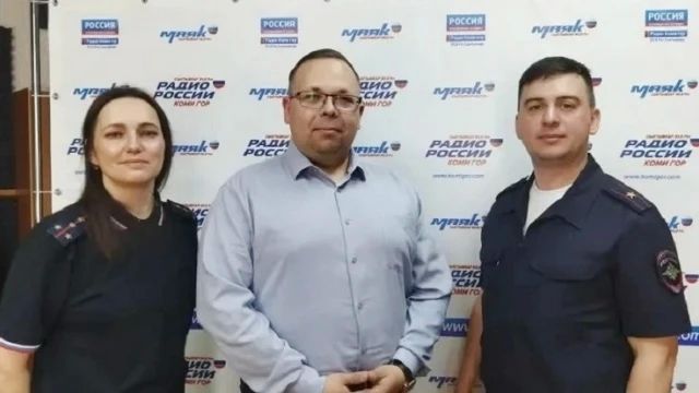 «Ребенок не водитель!»: Госавтоинспекторы столицы Коми рассказали в эфире радиопередачи о последствиях «недетских» увлечений подростков