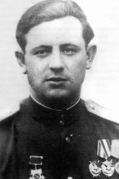 Максим Мартышин: Вчера начал рассказывать об улицах Сыктывкара - о тех, кто подарил нам мирное небо Максим Мартышин: Вчера начал рассказывать об улицах Сыктывкара - о тех, кто подарил нам мирное небо