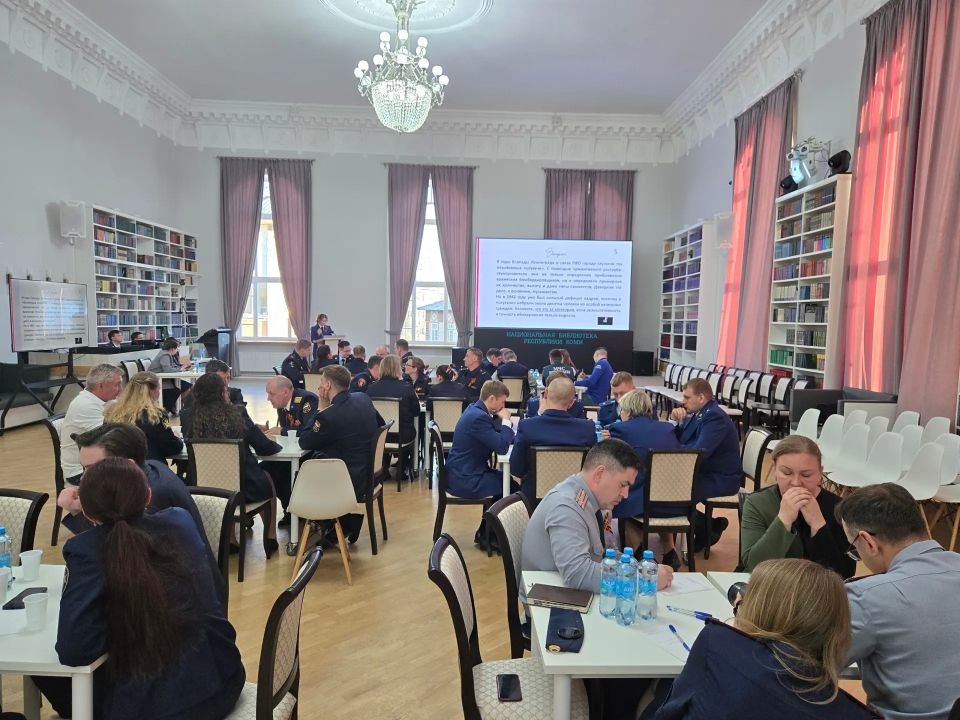 Полицейские Коми заняли призовое место в командной интеллектуальной игре на военно-патриотическую тематику Полицейские Коми заняли призовое место в командной интеллектуальной игре на военно-патриотическую тематику