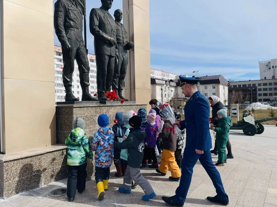 Тот, кто не помнит прошлое, обречён на его повторение Тот, кто не помнит прошлое, обречён на его повторение