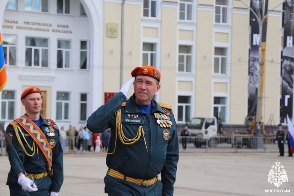 Мы готовы! На главной площади Республики Коми состоялась генеральная репетиция Парада Победы Мы готовы! На главной площади Республики Коми состоялась генеральная репетиция Парада Победы