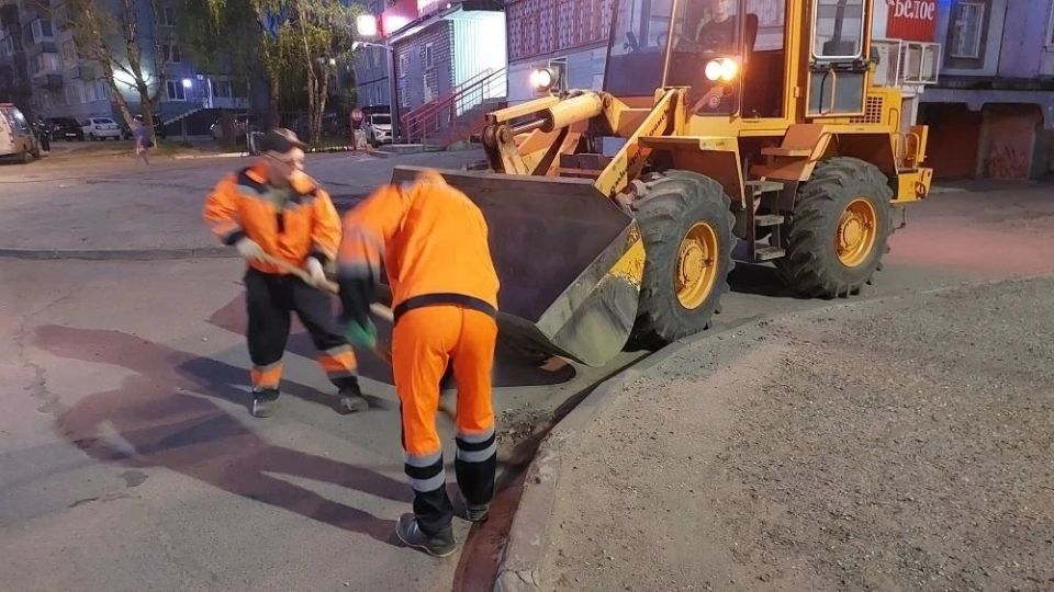 Друзья, этой ночью Сыктывкар накрыла настоящая гроза