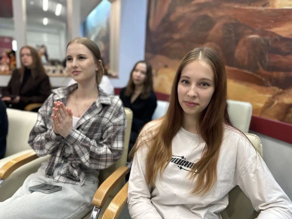 «Российские выборы. Двенадцать Дум в истории» – студенты-историки обсудили особенности формирования и работы законодательного органа разных созывов «Российские выборы. Двенадцать Дум в истории» – студенты-историки обсудили особенности формирования и работы законодательного органа разных созывов