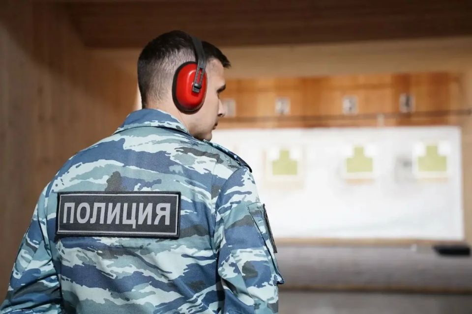 В МВД по Республике Коми определили лучшего кинолога 2026 года В МВД по Республике Коми определили лучшего кинолога 2026 года
