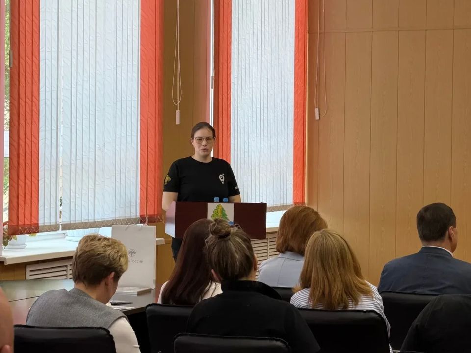 Сотрудники Минэкономразвития и региональных институтов поддержки предпринимательства приняли участие во встрече с бизнесом в Прилузском районе Сотрудники Минэкономразвития и региональных институтов поддержки предпринимательства приняли участие во встрече с бизнесом в Прилузском районе