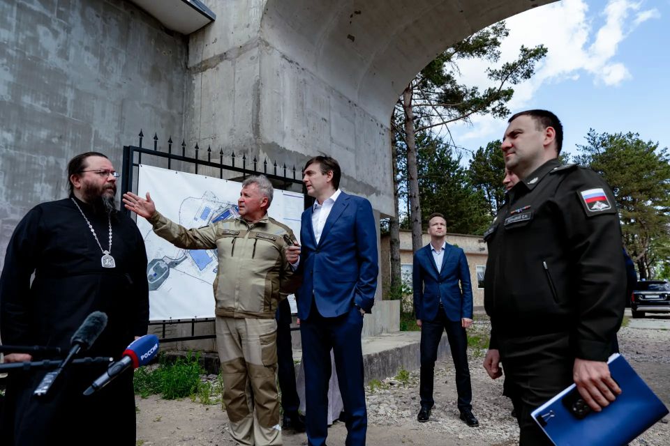 Сергей Кравцов с рабочей поездкой посетил Псковскую область Сергей Кравцов с рабочей поездкой посетил Псковскую область