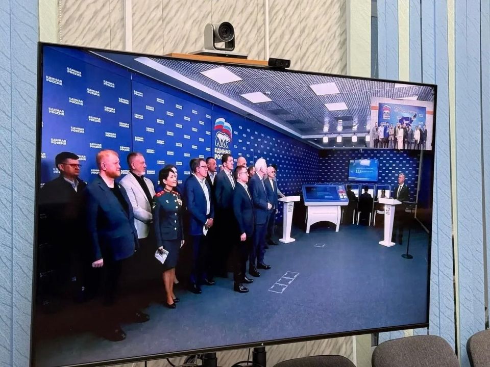 Ростислав Гольдштейн: Дорогие земляки! От всего сердца благодарю каждого, кто нашёл время и принял участие в предварительном внутрипартийном голосовании «Единой России» Ростислав Гольдштейн: Дорогие земляки! От всего сердца благодарю каждого, кто нашёл время и принял участие в предварительном внутрипартийном голосовании «Единой России»