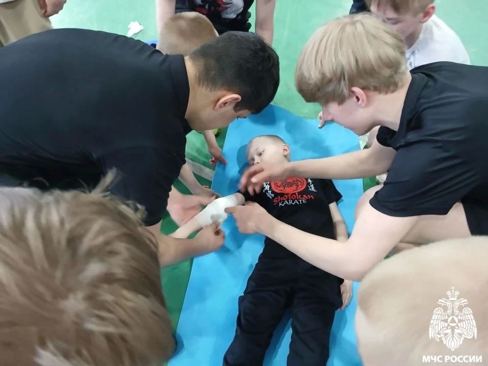 Пожарно-прикладная полоса для спортсменов Пожарно-прикладная полоса для спортсменов