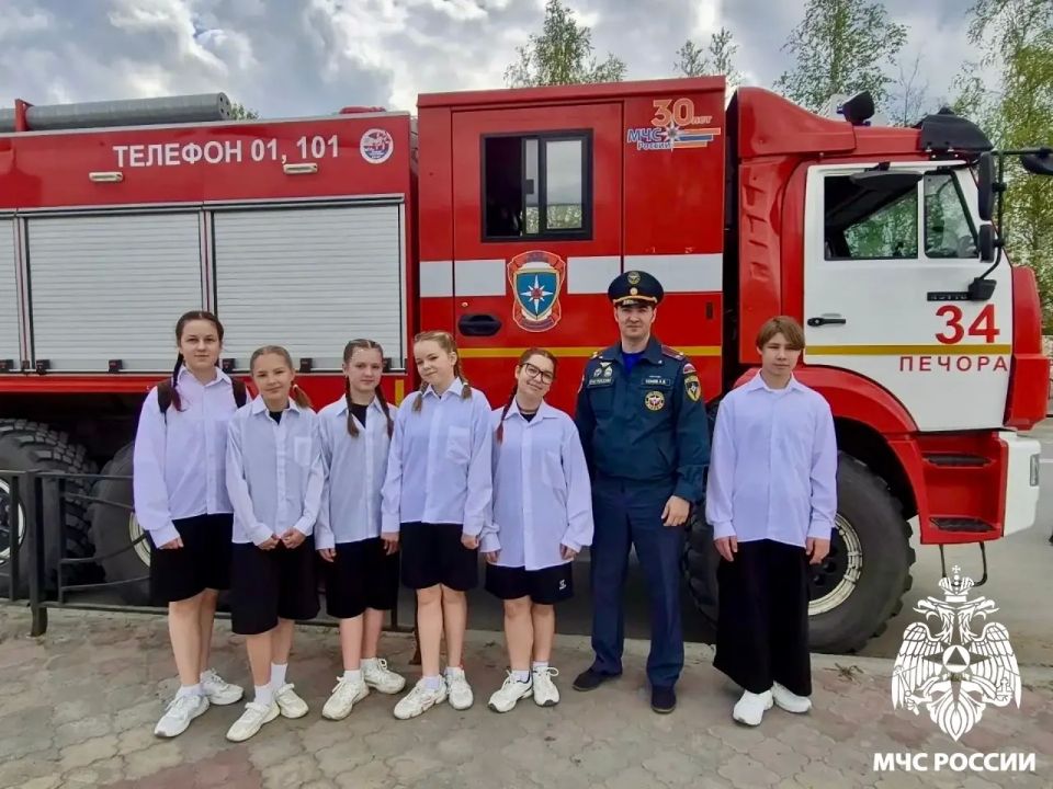 Город детства. В Доме детского творчества города Печора прошел II муниципальный профориентационный фестиваль «Город детства», приуроченный к Международному дню защиты детей Город детства. В Доме детского творчества города Печора прошел II муниципальный профориентационный фестиваль «Город детства», приуроченный к Международному дню защиты детей