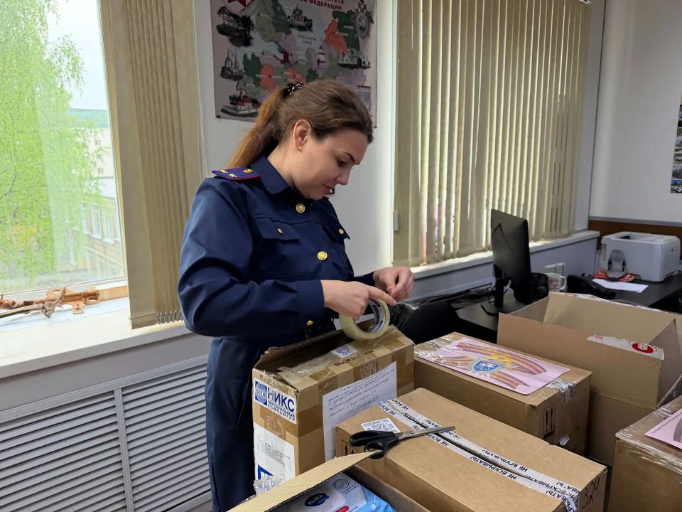 Представители женского совета следственного управления оказали гуманитарную помощь участникам специальной военной операции Представители женского совета следственного управления оказали гуманитарную помощь участникам специальной военной операции