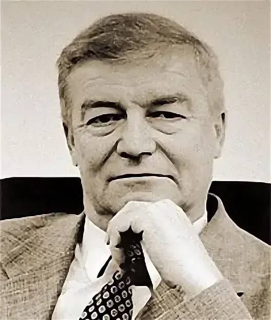 Максим Мартышин: Друзья, сегодня - последняя часть моего рассказа о Почётных гражданах Сыктывкара из сферы государственного и муниципального управления, а также общественной работы Максим Мартышин: Друзья, сегодня - последняя часть моего рассказа о Почётных гражданах Сыктывкара из сферы государственного и муниципального управления, а также общественной работы