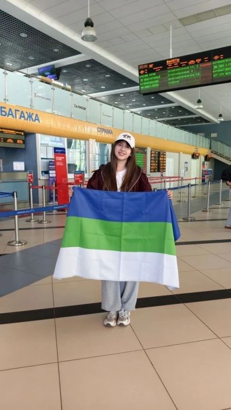 Сегодня утром делегация студентов ссузов из Коми вылетела в Хабаровск Сегодня утром делегация студентов ссузов из Коми вылетела в Хабаровск