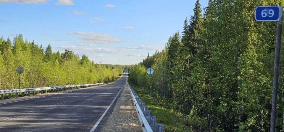В Коми отремонтировано 8 км дороги Ухта – Троицко-Печорск В Коми отремонтировано 8 км дороги Ухта – Троицко-Печорск