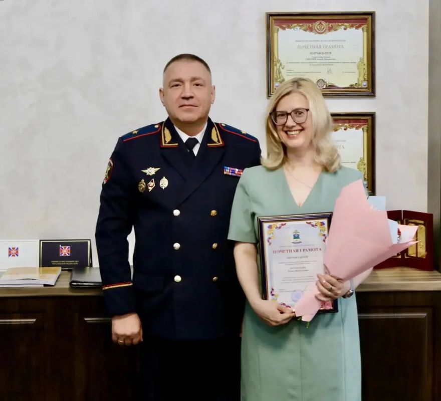 # НашДень. 10 июня в системе МВД России отмечается День образования пресс-служб и подразделений общественных связей # НашДень. 10 июня в системе МВД России отмечается День образования пресс-служб и подразделений общественных связей