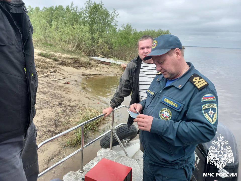 Безопасность судоходства. Государственные инспекторы ГИМС МЧС России провели освидетельствование маломерных судов в населенных пунктах Усть-Цилемского района Безопасность судоходства. Государственные инспекторы ГИМС МЧС России провели освидетельствование маломерных судов в населенных пунктах Усть-Цилемского района