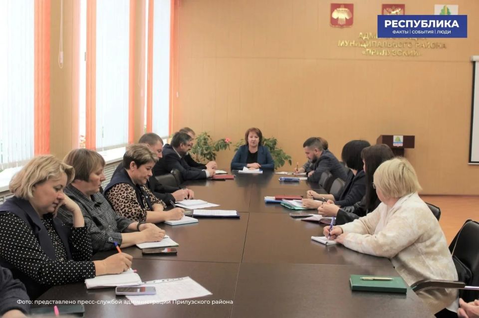 Что я сделал за неделю?. В газете «Республика» продолжается рубрика, где руководители исполнительных органов власти регионального и муниципального уровней рассказывают о своих рабочих итогах недели Что я сделал за неделю?. В газете «Республика» продолжается рубрика, где руководители исполнительных органов власти регионального и муниципального уровней рассказывают о своих рабочих итогах недели