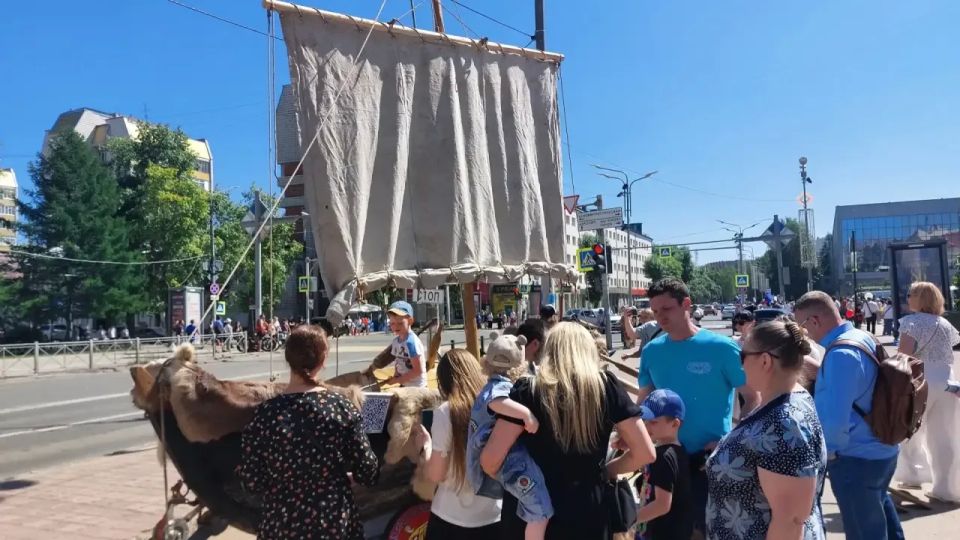 Приглашаем вас на площадку у Северного народного банка! Приглашаем вас на площадку у Северного народного банка!