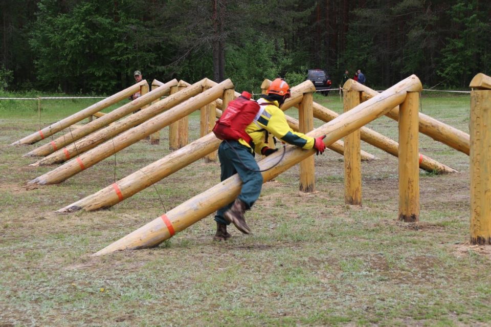 В Коми определили лучшего лесного пожарного — 2026 В Коми определили лучшего лесного пожарного — 2026