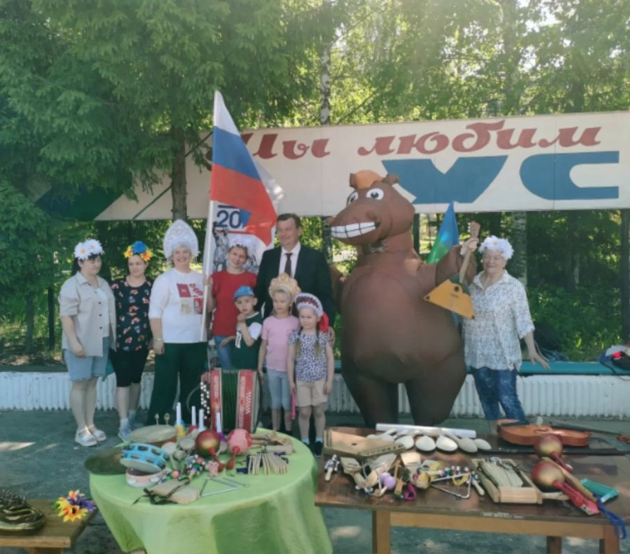 В Усогорске с размахом отметили День России и 60-летие посёлка В Усогорске с размахом отметили День России и 60-летие посёлка