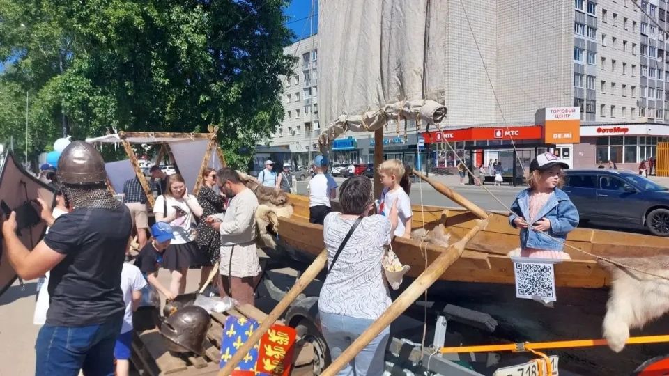 Максим Мартышин: День России и День города позади, а впечатления до сих пор с нами Максим Мартышин: День России и День города позади, а впечатления до сих пор с нами