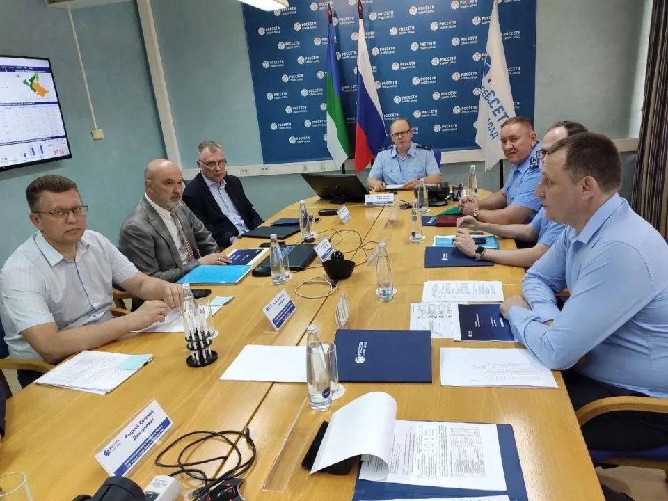 ПРОКУРОР РЕСПУБЛИКИ КОМИ ПРОВЕЛ СОВЕЩАНИЕ ПО ВОПРОСАМ НАДЕЖНОСТИ ЭЛЕКТРОСНАБЖЕНИЯ РЕГИОНА