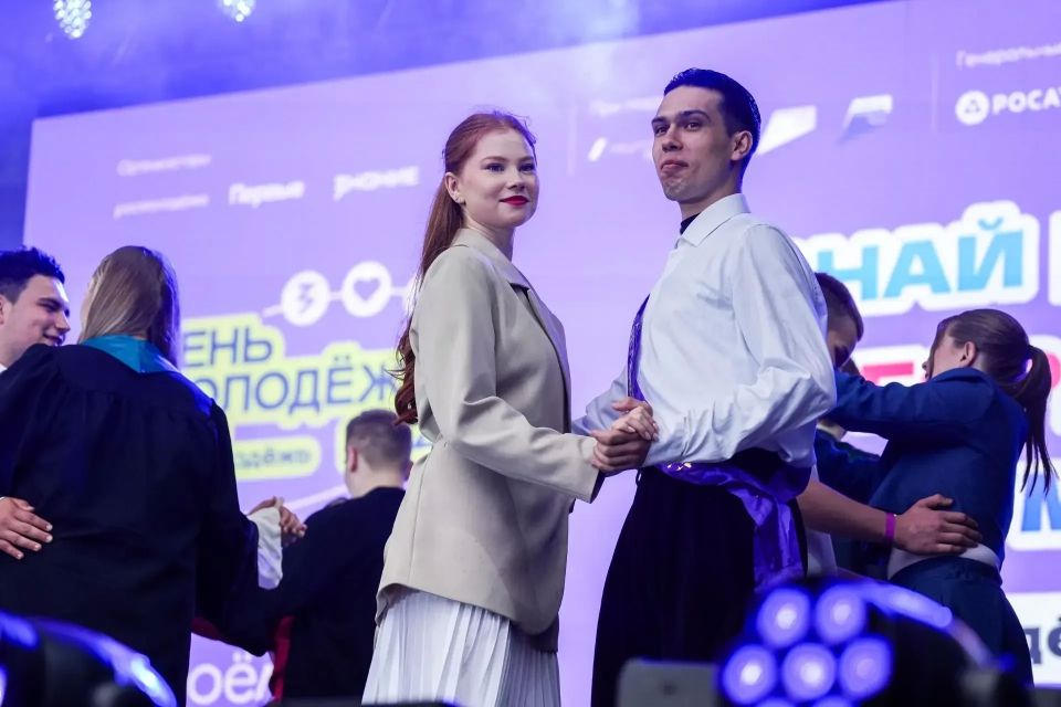 Тематические площадки, шоу и выступление звезды: как в Сыктывкаре отметят День молодёжи Тематические площадки, шоу и выступление звезды: как в Сыктывкаре отметят День молодёжи