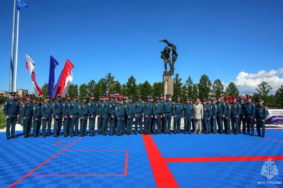 В Санкт-Петербурге состоялся финал всероссийского смотра-конкурса на звание «Лучший начальник караула» и «Лучший пожарный» МЧС России В Санкт-Петербурге состоялся финал всероссийского смотра-конкурса на звание «Лучший начальник караула» и «Лучший пожарный» МЧС России