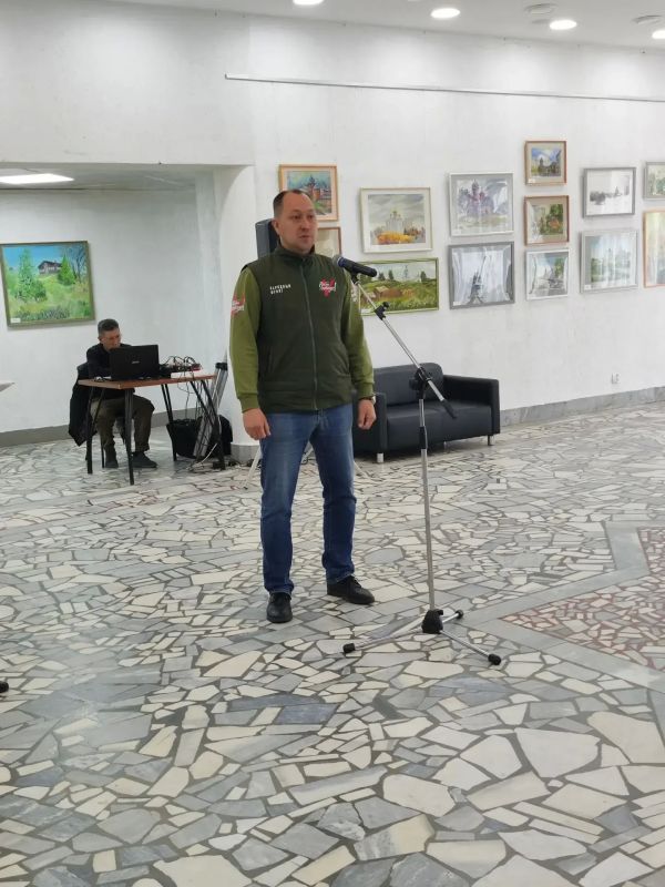 Из Сыктывкара - героям: очередная партия гуманитарной помощи отправилась на передовую Из Сыктывкара - героям: очередная партия гуманитарной помощи отправилась на передовую
