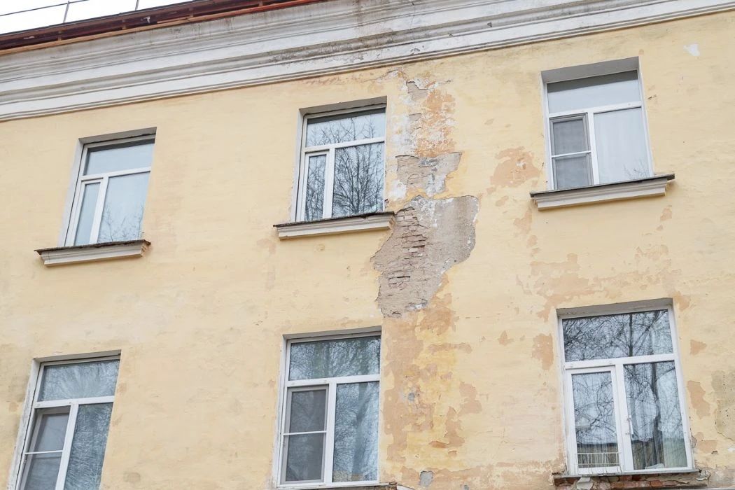 В Сыктывкаре будут бороться с неухоженными фасадами