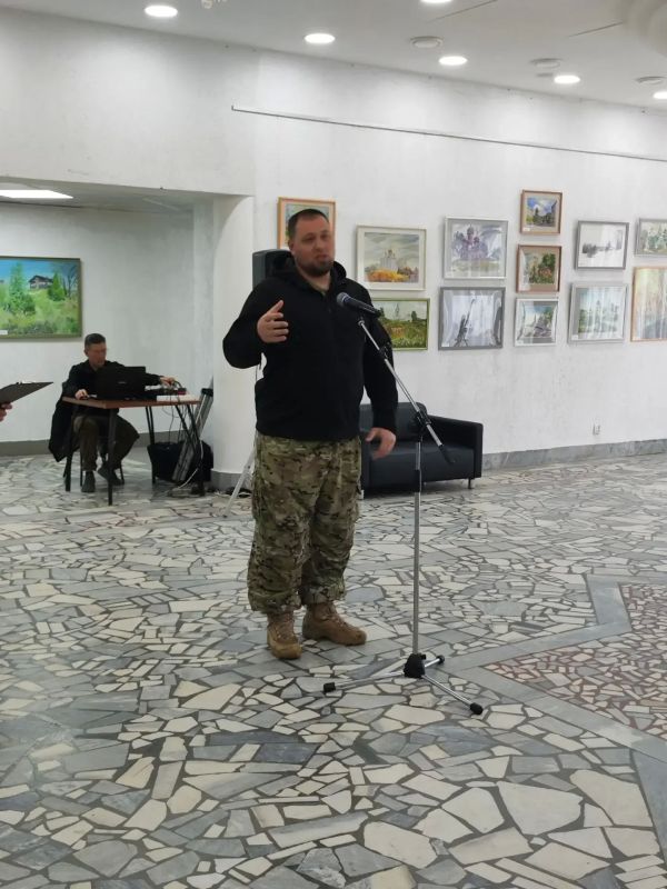 Из Сыктывкара - героям: очередная партия гуманитарной помощи отправилась на передовую Из Сыктывкара - героям: очередная партия гуманитарной помощи отправилась на передовую